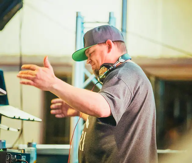 DJ Eric Nelson