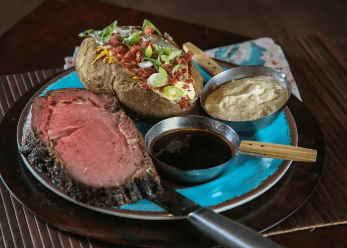 The Kitchen - Prime rib plate with sides